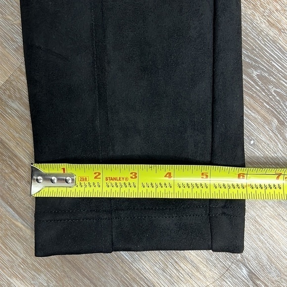 Andrew Marc Faux Suede Pull On Pants High Waist Black Stretch Womens Size Medium - Picture 9 of 13